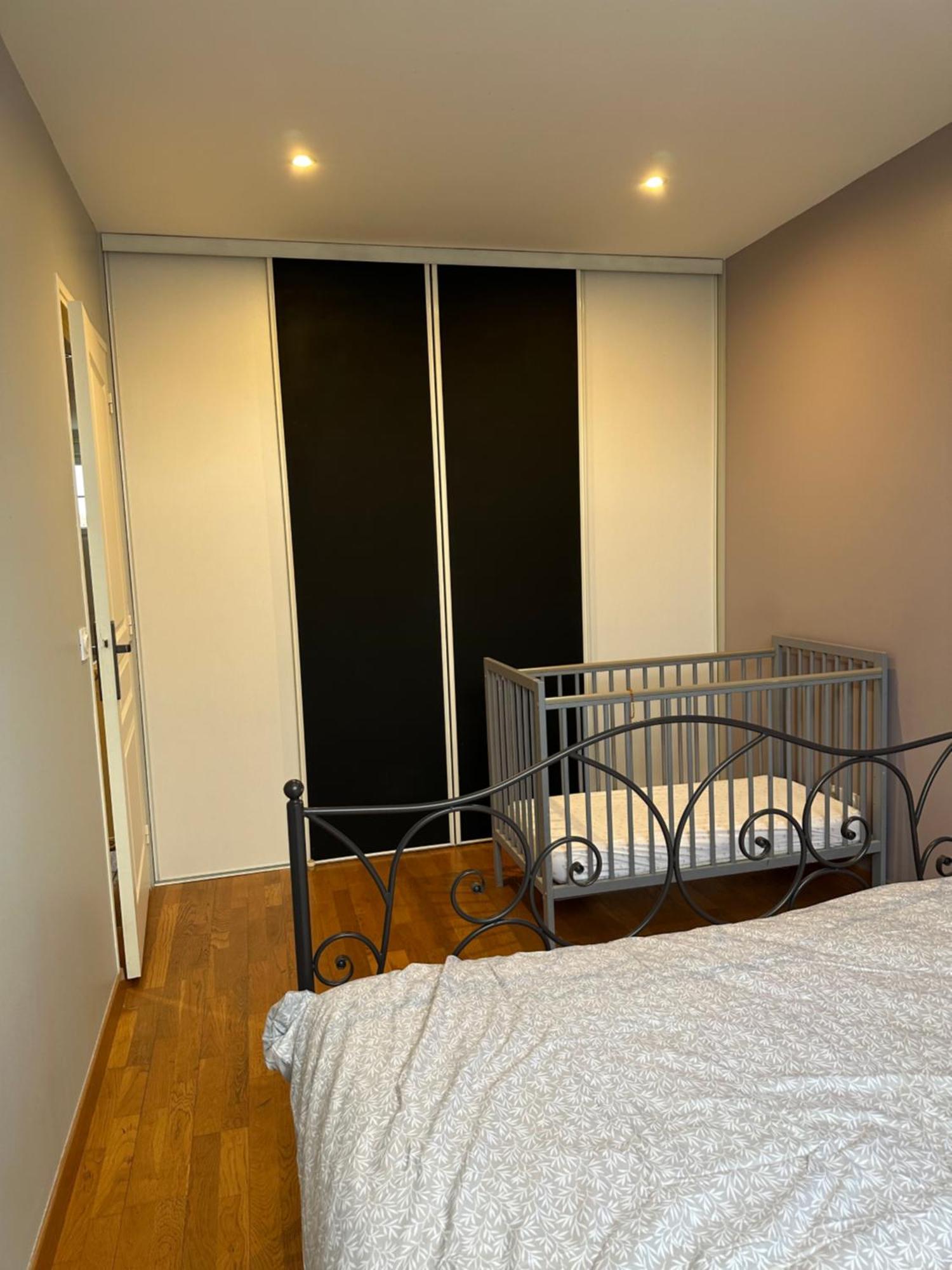 Appartement A Beaune Avec Parking Exterior photo